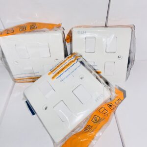 4-Gang-2 way Switch